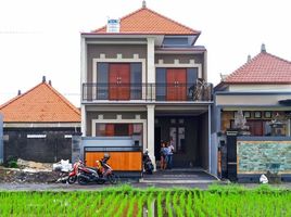 3 Kamar Vila for sale in Ginyar, Bali, Ginyar