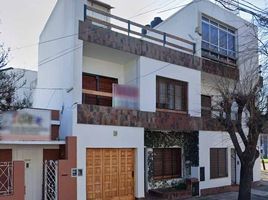 Villa 3 chambre à vendre à La Matanza, Buenos Aires, La Matanza