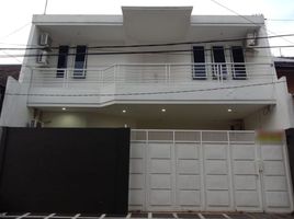 4 Bedroom House for sale in Gubeng, Surabaya, Gubeng