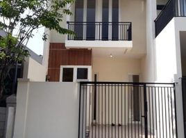 4 Schlafzimmer Villa zu verkaufen in Rungkut, East Jawa, Rungkut