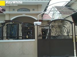2 Schlafzimmer Villa zu verkaufen in Wiyung, East Jawa, Wiyung