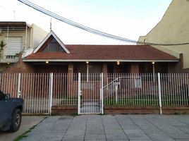 Maison 4 chambre à vendre à Lomas De Zamora, Buenos Aires, Lomas De Zamora