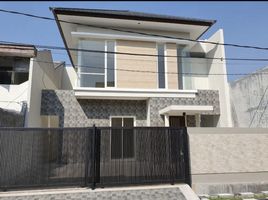 5 Bedroom House for sale in Wiyung, Surabaya, Wiyung