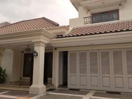 8 Kamar Vila for sale in Kebayoran Lama, Jakarta Selatan, Kebayoran Lama