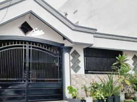 4 Bedroom House for sale in Waru, Sidoarjo, Waru