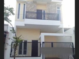 4 Kamar Rumah for sale in Sukolilo, East Jawa, Sukolilo