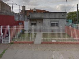 2 Bedroom House for sale in Quilmes, Buenos Aires, Quilmes