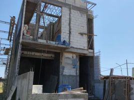 3 Schlafzimmer Villa zu verkaufen in Gunung Anyar, East Jawa, Gunung Anyar