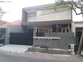 3 Habitación Villa en venta en Kenjeran, East Jawa, Kenjeran