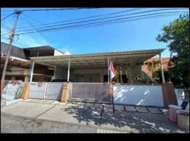 4 Bedroom House for sale in Gayungan, Surabaya, Gayungan