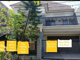 7 Bedroom House for sale in Wonocolo, Surabaya, Wonocolo