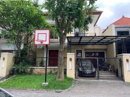 3 Schlafzimmer Villa zu verkaufen in Dukuhpakis, East Jawa, Dukuhpakis