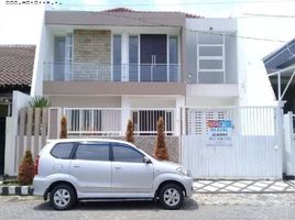 3 Habitación Villa en venta en Mulyorejo, East Jawa, Mulyorejo
