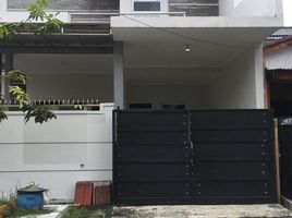 3 Bedroom House for sale in Wiyung, Surabaya, Wiyung