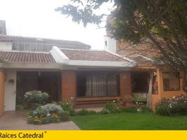 4 Bedroom Villa for sale in Calderón Park, Cuenca, Cuenca, Cuenca