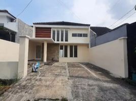 2 Kamar Vila for sale in Lakarsantri, East Jawa, Lakarsantri, Surabaya, East Jawa, Indonesia