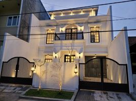 4 Bedroom House for sale in East Jawa, Mulyorejo, Surabaya, East Jawa