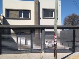 Villa 3 chambre à vendre à La Matanza, Buenos Aires, La Matanza