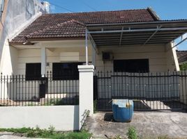 3 Kamar Rumah for rent in Lakarsantri, Surabaya, Lakarsantri