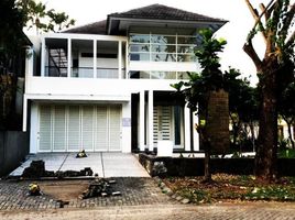 4 Schlafzimmer Villa zu verkaufen in Wiyung, East Jawa, Wiyung