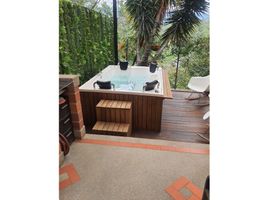 3 Habitación Casa en venta en Parque de los Pies Descalzos, Medellín, Medellín