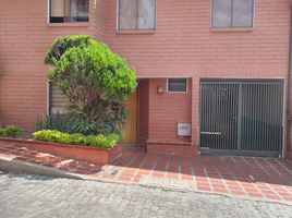 3 Habitación Villa en venta en Colombia, Itagui, Antioquia, Colombia