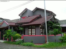 3 Habitación Villa en venta en Rungkut, East Jawa, Rungkut