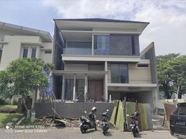 6 Bedroom House for sale in Dukuhpakis, Surabaya, Dukuhpakis