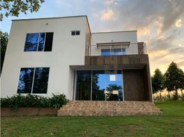 5 Schlafzimmer Haus zu verkaufen in Puerto Boyaca, Boyaca, Puerto Boyaca