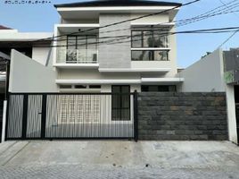 4 Habitación Casa en venta en Tenggilis Mejoyo, East Jawa, Tenggilis Mejoyo