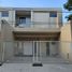 4 Habitación Villa en venta en Rungkut, East Jawa, Rungkut