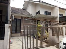 2 Kamar Vila for rent in East Jawa, Rungkut, Surabaya, East Jawa