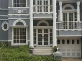 6 Habitación Casa en venta en Lakarsantri, East Jawa, Lakarsantri
