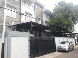 36 Kamar Vila for sale in Kebayoran Lama, Jakarta Selatan, Kebayoran Lama