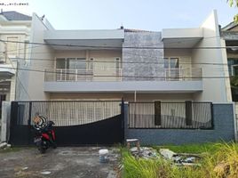 4 Habitación Casa en venta en Rungkut, East Jawa, Rungkut