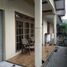 4 Bedroom House for sale in Kebomas, East Jawa, Kebomas