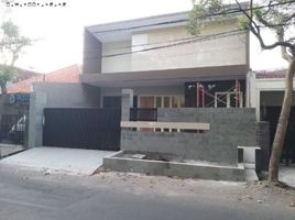 3 Bedroom Villa for sale in Siloam Hospitals Surabaya, Gubeng, Gubeng