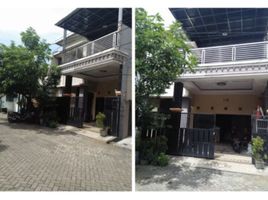 6 침실 주택을(를) Karangpilang, 수 라바야에서 판매합니다., Karangpilang