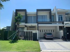 6 Bedroom Villa for sale in Kenjeran, Surabaya, Kenjeran