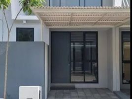 2 Habitación Casa en venta en Wiyung, East Jawa, Wiyung