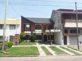 6 Habitación Villa en venta en Buenos Aires, Quilmes, Buenos Aires