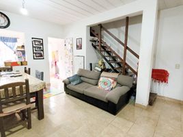 2 Bedroom House for sale in General Sarmiento, Buenos Aires, General Sarmiento