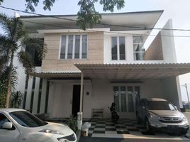 5 Kamar Rumah for sale in Taman, Sidoarjo, Taman