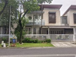 10 Habitación Villa en venta en Wiyung, East Jawa, Wiyung