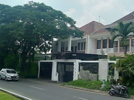 5 Kamar Rumah for sale in Lakarsantri, Surabaya, Lakarsantri