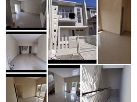 4 Bedroom House for sale in East Jawa, Lakarsantri, Surabaya, East Jawa