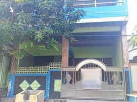 4 Schlafzimmer Haus zu verkaufen in Karangpilang, East Jawa, Karangpilang
