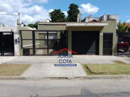 3 Bedroom House for sale in Moron, Buenos Aires, Moron