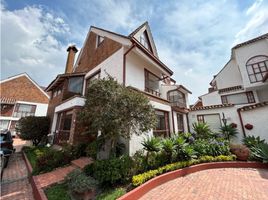 3 Bedroom House for sale in Bogota, Cundinamarca, Bogota