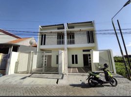 Maison 3 chambre à vendre à Rungkut, East Jawa, Rungkut, Surabaya
